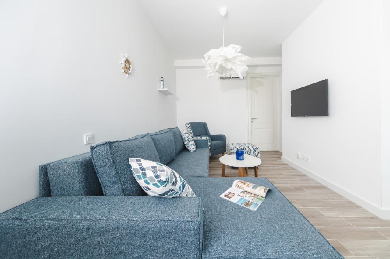 Bečići La Barca Apartments מראה חיצוני תמונה