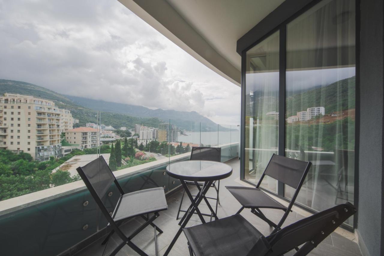 Bečići La Barca Apartments מראה חיצוני תמונה