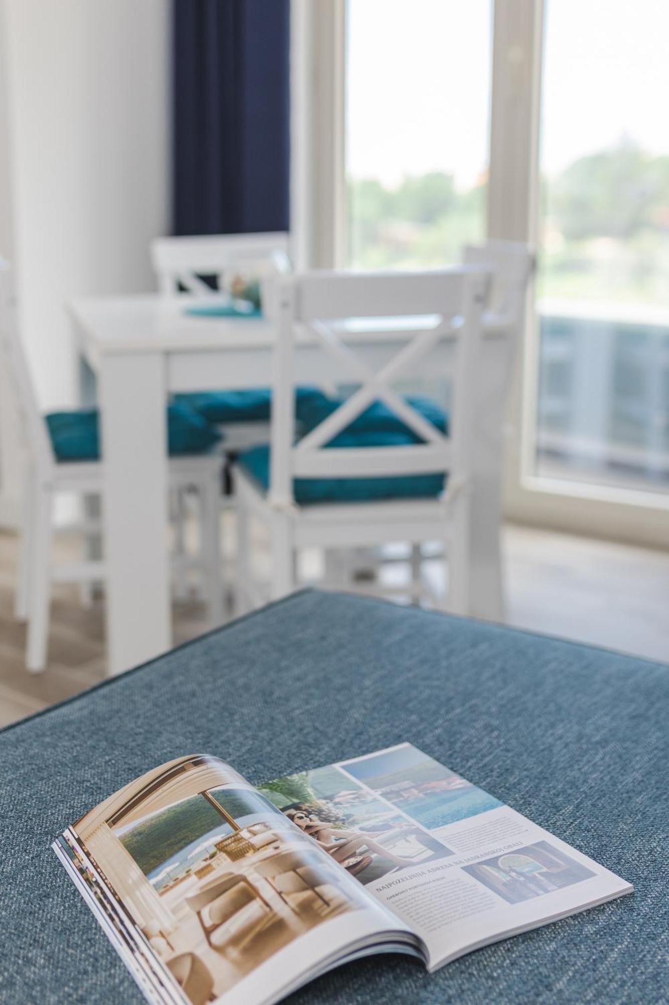 Bečići La Barca Apartments מראה חיצוני תמונה